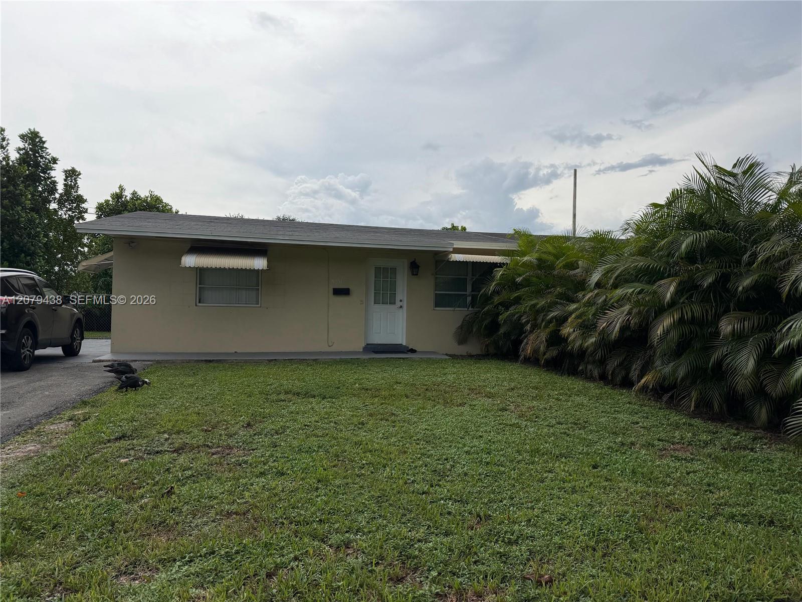 5051 SW 92nd Terrace - 5051 SW 92nd Terrace, Cooper City, FL 33328 Luxury Property | Jose Angel Pina