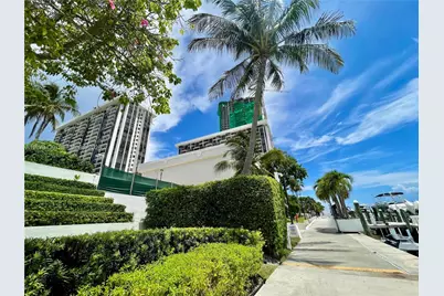 1901 Brickell Ave #B506, Miami, FL 33129 - Photo 23