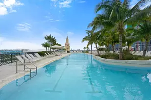 159 NE 6th St, Miami, FL 33132 - Photo 13