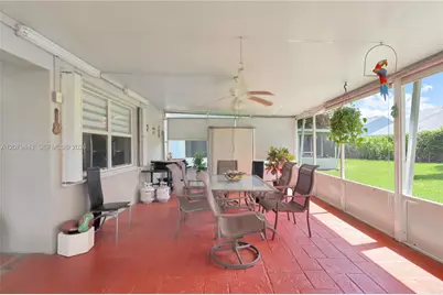 590 SE 19th Dr, Homestead, FL 33033 - Photo 21