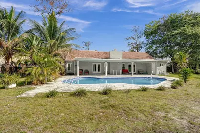 8350 NW 15th Ct, Coral Springs, FL 33071 - Photo 31