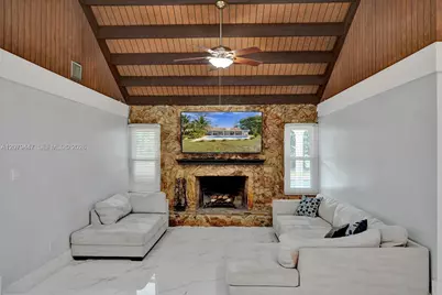 8350 NW 15th Ct, Coral Springs, FL 33071 - Photo 7