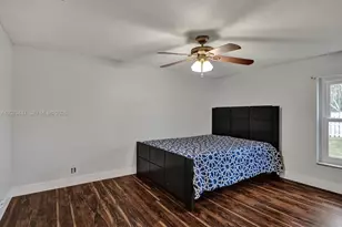 8350 NW 15th Ct, Coral Springs, FL 33071 - Photo 17