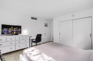 101 Ocean Ln Dr, Key Biscayne, FL 33149 - Photo 17