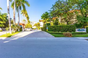 101 Ocean Ln Dr, Key Biscayne, FL 33149 - Photo 29