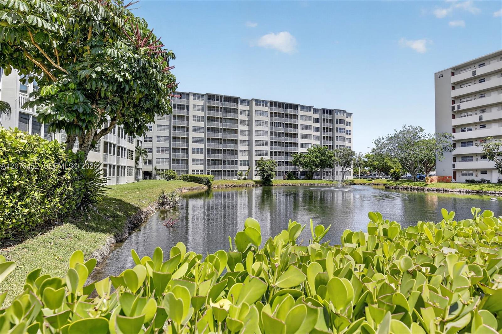 1770 NE 191st St #401-1 - 1770 NE 191st St #401-1, Miami, FL 33179 Luxury Property | Jose Angel Pina