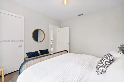 1024 Lenox Ave #1, Miami Beach, FL 33139 - Photo 25