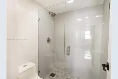 5701 Collins Ave #307, Miami Beach, FL 33140 - Photo 13