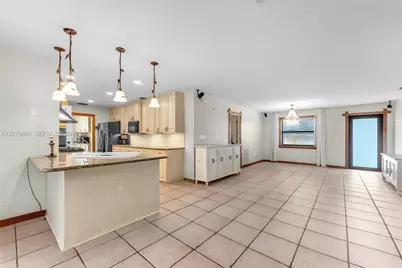 32205 SW 199 Ct, Homestead, FL 33030 - Photo 5
