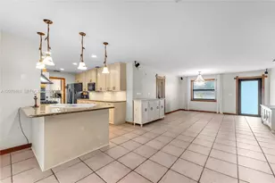 32205 SW 199th Ct, Homestead, FL 33030 - Photo 5