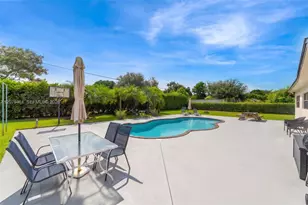 32205 SW 199th Ct, Homestead, FL 33030 - Photo 37