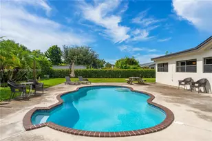 32205 SW 199th Ct, Homestead, FL 33030 - Photo 31