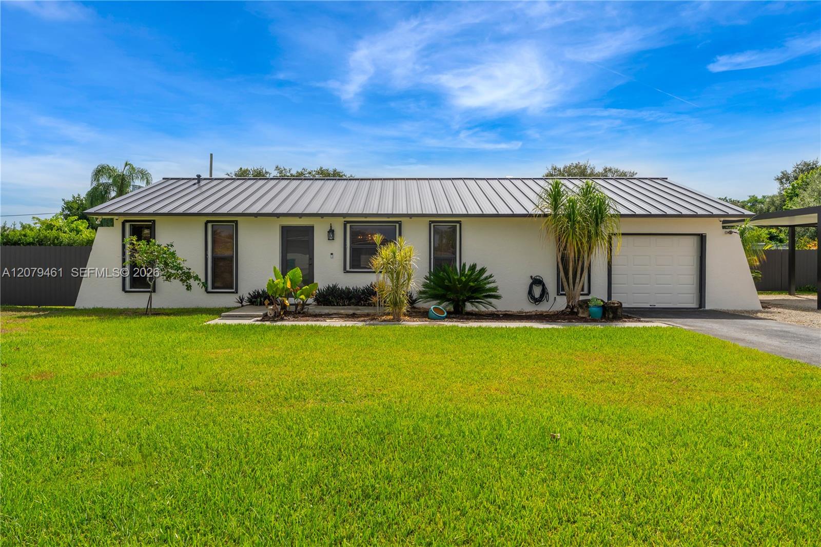 32205 SW 199th Ct - 32205 SW 199th Ct, Homestead, FL 33030 Luxury Property | Jose Angel Pina