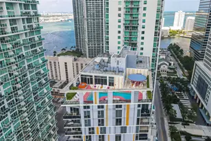 31 SE 6th St, Miami, FL 33131 - Photo 5