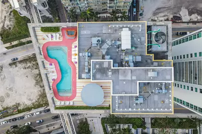 31 SE 6th St #707, Miami, FL 33131 - Photo 3