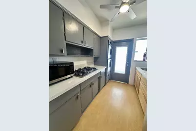 7921 East Dr #12, North Bay Village, FL 33141 - Photo 5