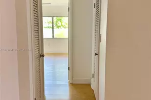 7921 East Dr, North Bay Village, FL 33141 - Photo 9