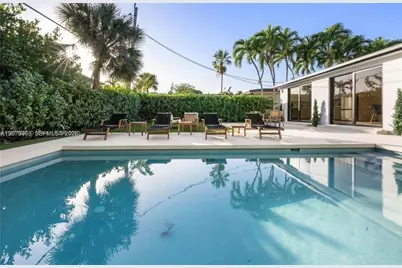 900 W 47th Ct, Miami Beach, FL 33140 - Photo 17