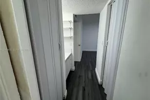 8002 SW 149th Ave, Miami, FL 33193 - Photo 13