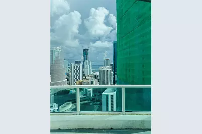 41 SE 5th St #2405, Miami, FL 33131 - Photo 15