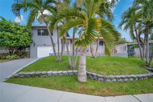 628 SW 4th St, Hallandale Beach, FL 33009 - Photo 3
