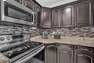 628 SW 4th St, Hallandale Beach, FL 33009 - Photo 9