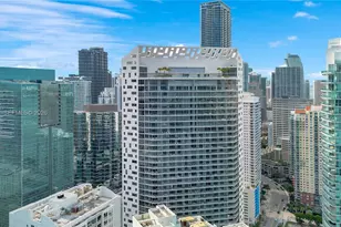 1300 Brickell Bay Dr, Miami, FL 33131 - Photo 3