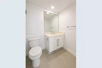 3000 S Ocean Dr #200, Hollywood, FL 33019 - Photo 5