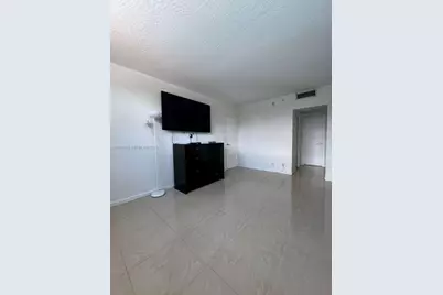 3000 S Ocean Dr #200, Hollywood, FL 33019 - Photo 7