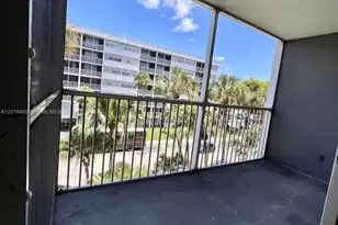 700 NW 214th St, Miami Gardens, FL 33169 - Photo 5