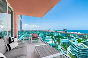300 South Pointe Dr, Miami Beach, FL 33139 - Photo 17