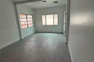 1154 NW 34th Ave, Miami, FL 33125 - Photo 15