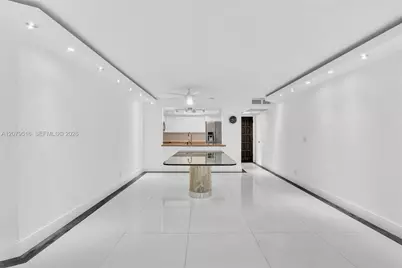 3800 N Hills Dr #312, Hollywood, FL 33021 - Photo 15