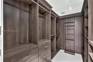 3800 N Hills Dr, Hollywood, FL 33021 - Photo 31