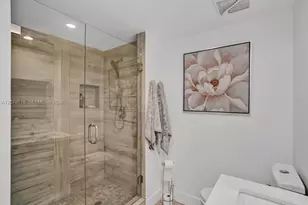 20281 E Country Club Dr, Aventura, FL 33180 - Photo 35