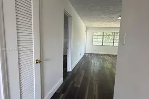 1400 NE 191st St, Miami, FL 33179 - Photo 7