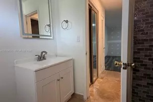 1400 NE 191st St, Miami, FL 33179 - Photo 13