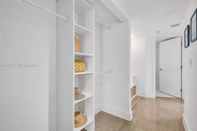 6820 Indian Creek Dr #9A, Miami Beach, FL 33141 - Photo 15