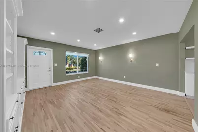 3145 Segovia St #-, Coral Gables, FL 33134 - Photo 7