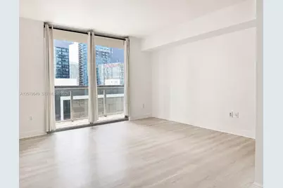 55 SE 6th St #1510, Miami, FL 33131 - Photo 7