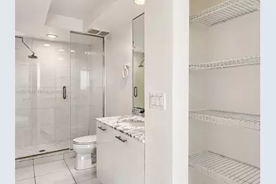 55 SE 6th St #1510, Miami, FL 33131 - Photo 13
