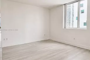 55 SE 6th St, Miami, FL 33131 - Photo 11
