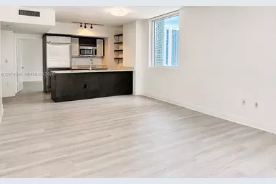 55 SE 6th St #1510, Miami, FL 33131 - Photo 3