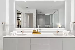 700 NE 24th St, Miami, FL 33137 - Photo 27