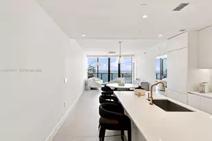 700 NE 24th St, Miami, FL 33137 - Photo 7