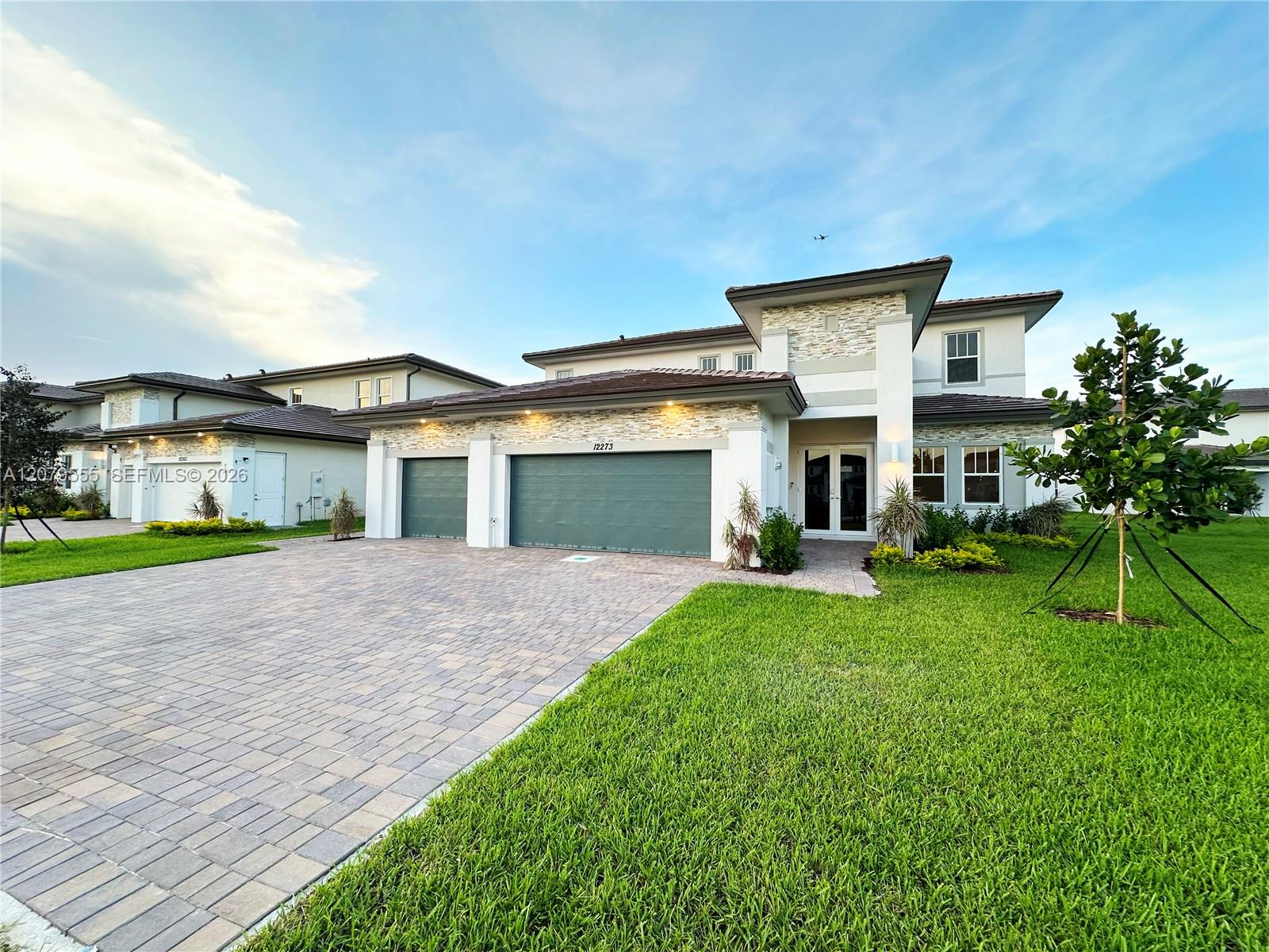 12273 SW 44th St - 12273 SW 44th St, Davie, FL 33330 Luxury Property | Jose Angel Pina