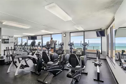 5555 Collins Ave #14B, Miami Beach, FL 33140 - Photo 27