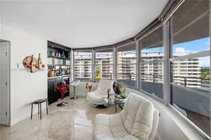 5555 Collins Ave, Miami Beach, FL 33140 - Photo 3
