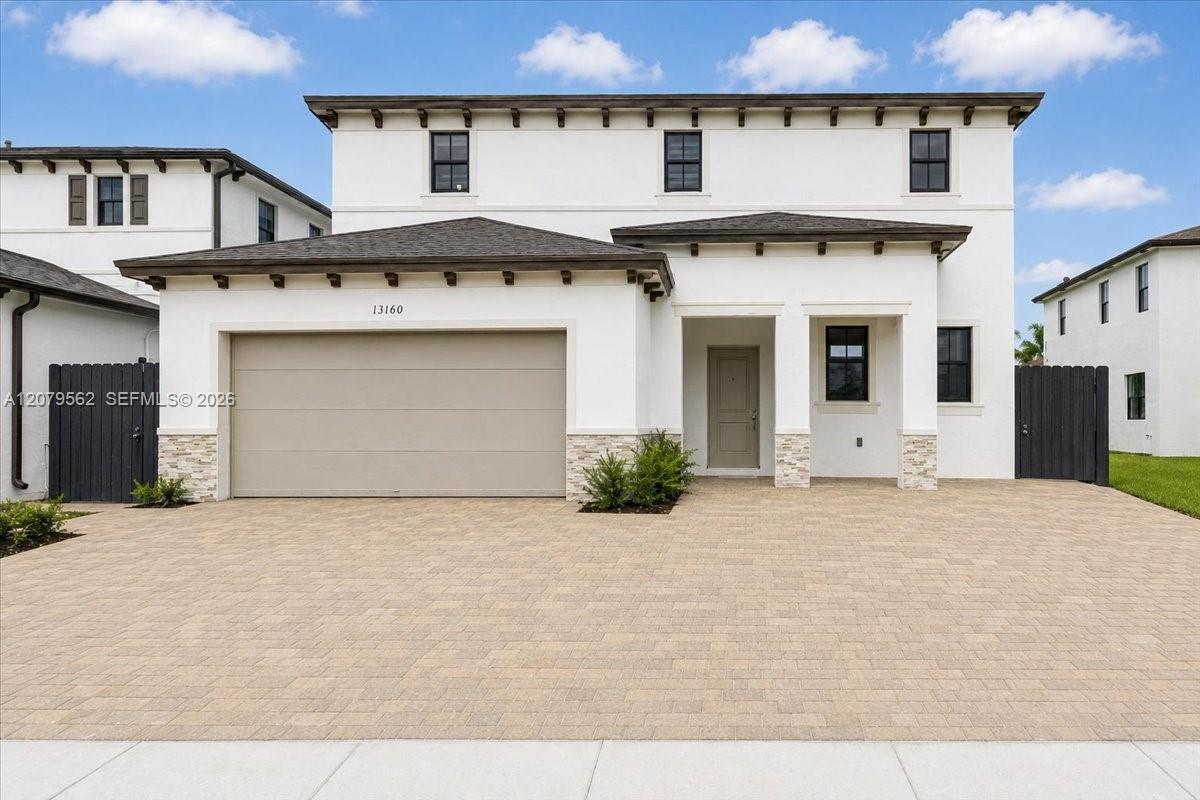 10820 SW 200th #343 - 10820 SW 200th #343, Cutler Bay, FL 33157 Luxury Property | Jose Angel Pina