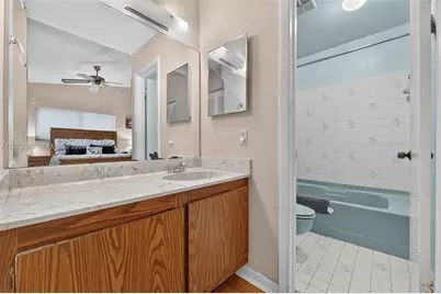 7508 SW 6th Ct, North Lauderdale, FL 33068 - Photo 23